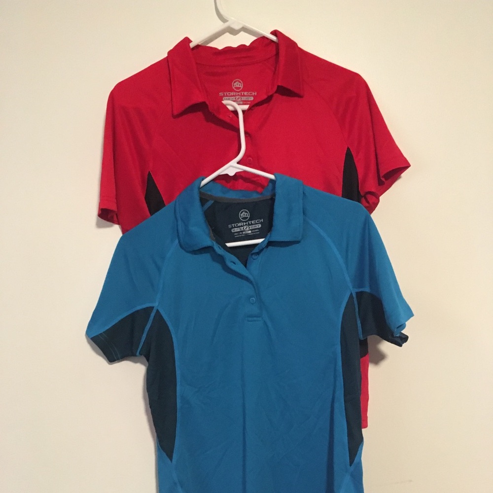 2 Women’s Medium Stormtech H2x Dry Polos